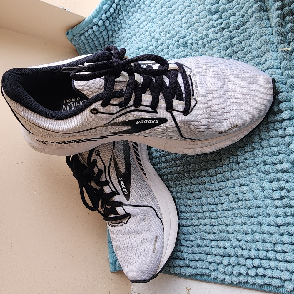 Brooks Women's White Running Shoes